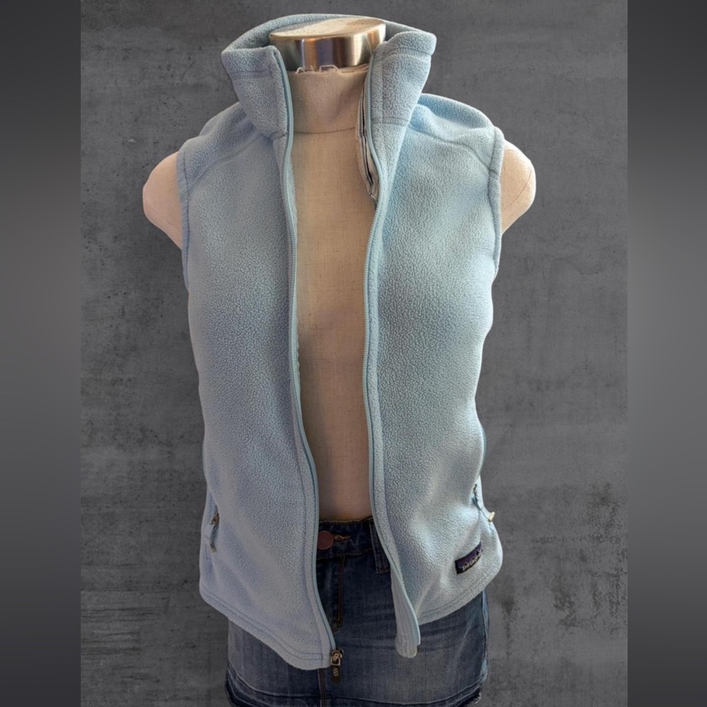 Patagonia Synchilla Light‎ Blue Fleece Zip Up Vest - Picture 2 of 5